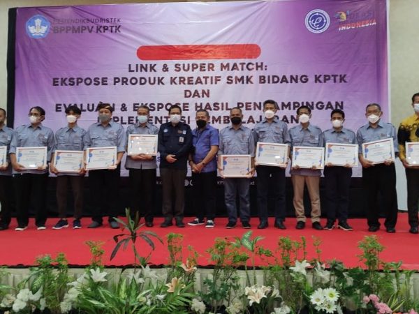 Penghargaan di awal Kepemimpinan